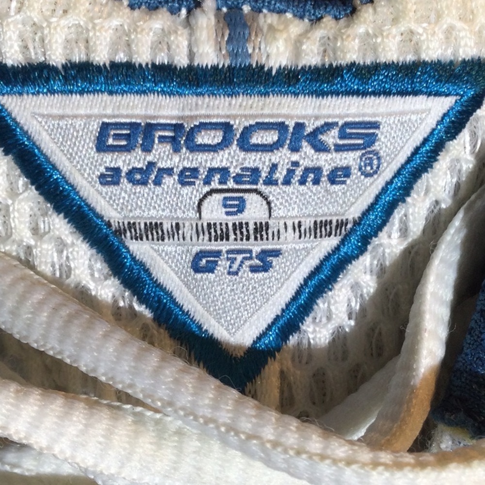BROOKS ANDRENALINE 9, GTS RUNNING SHOES - Picture 8 of 12